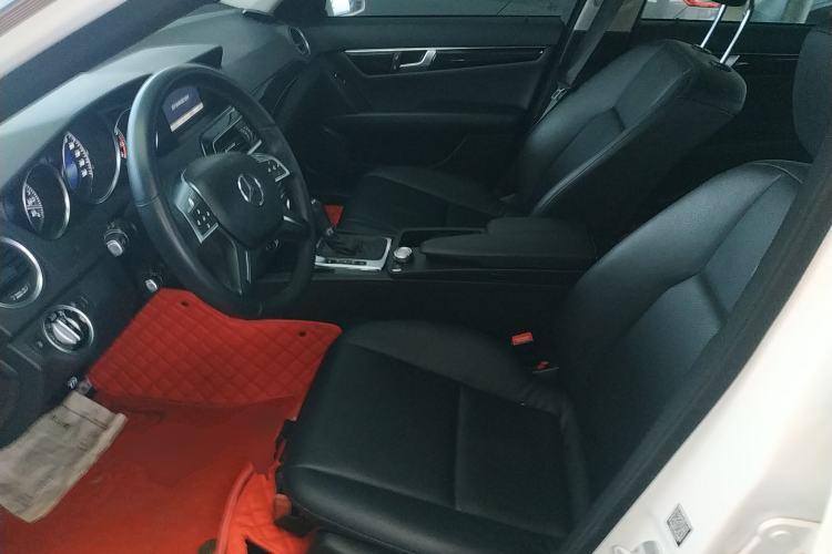 Used Mercedes-Benz C-Class 2013 C 180 Classic Grand Edition