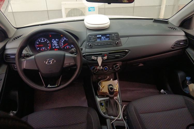 Used Hyundai Celesta 2020 1.6L Automatic GL Enjoyable Edition