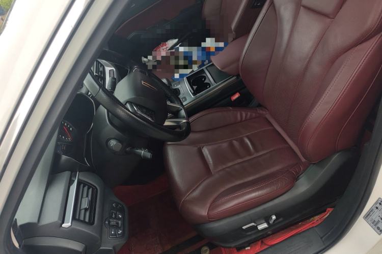 Used Hongqi H5 2022 Classic Model 1.8T Automatic Smart Connect Flagship Edition