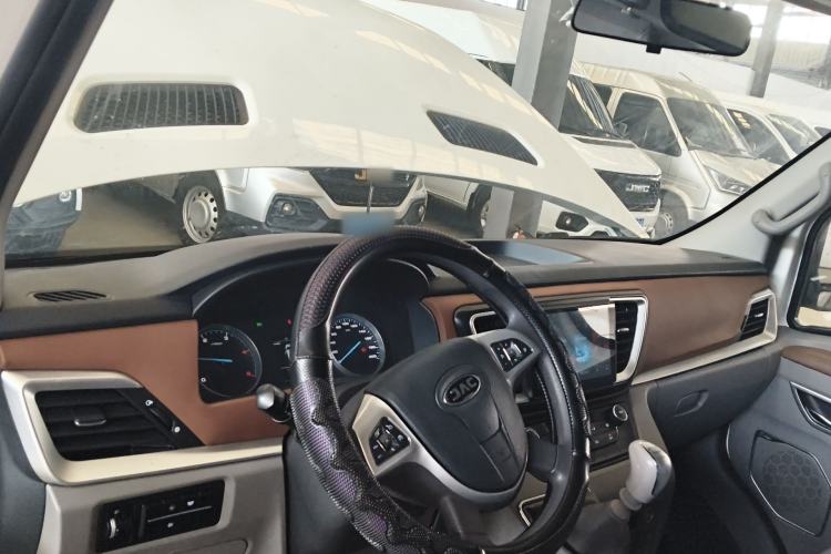 Used JAC Group Sunray 2023 2.5T 6-Series Logistics Version 2/3 Seats D25TCIF1
