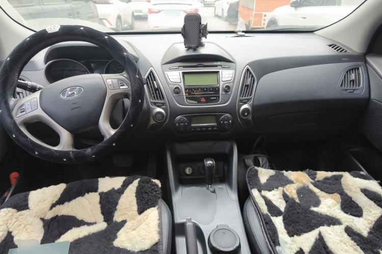 Used Hyundai ix35 2012 2.0L Automatic Two-Wheel Drive Elite Edition GLS
