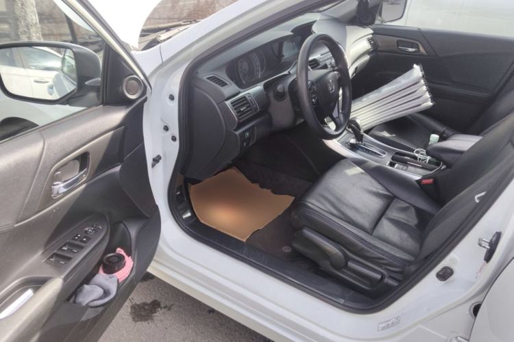 Used Honda Accord 2015 2.0L LX Comfort Edition