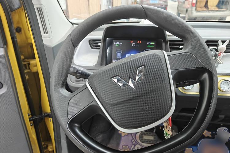 Used Wuling Hongguang MINIEV 2021 Macaron Premium Model – Lithium Iron Phosphate