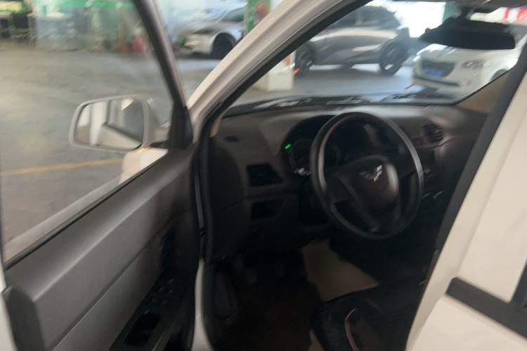 Used Wuling Hongguang 2018 1.5L Classic S Standard Model Driver Seat