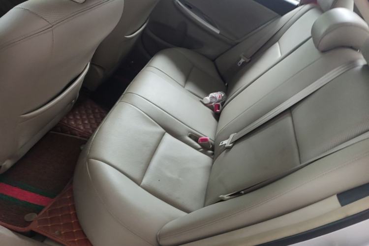 Used Toyota Corolla 2013 Special Edition 1.6L Automatic Cool GL Model
