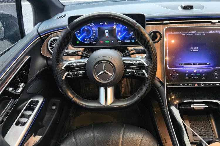 Used Mercedes-Benz EQE 2022 350 Pioneer Edition
