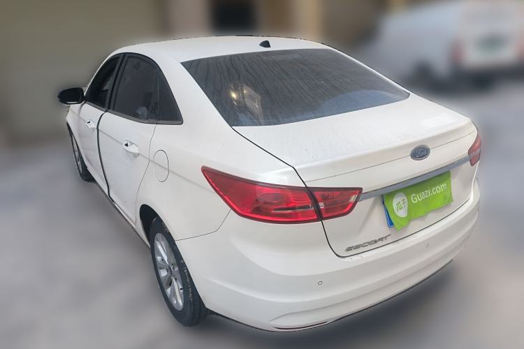 Used Ford Escort 2015 1.5L Automatic Fashion Model