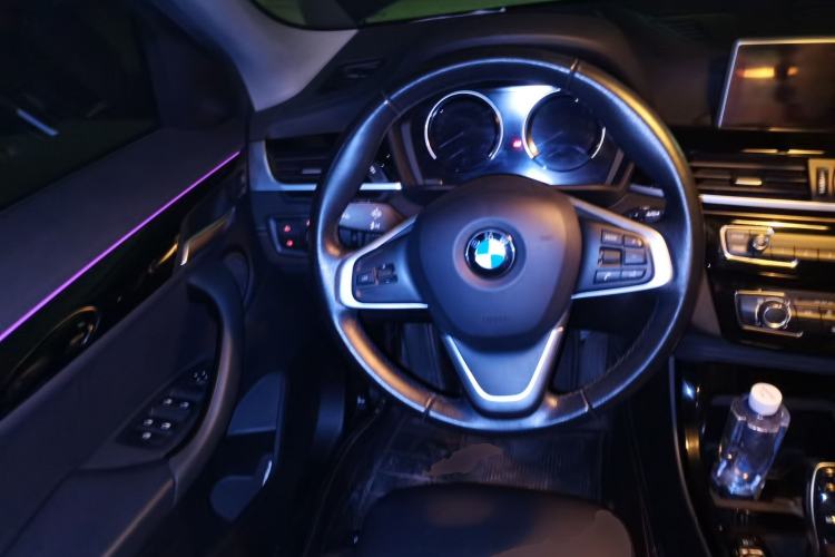 Used BMW X2 2019 sDrive20i M Sport Package China VI Emission Standard Steering Wheel