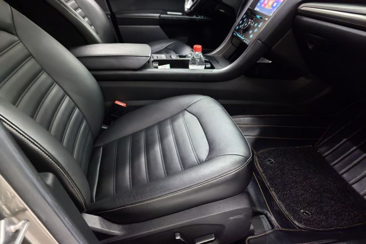 Used Ford Mondeo 2017 EcoBoost 200 Stylish Model
