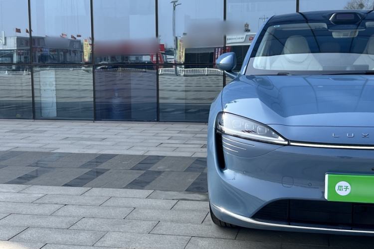 Used Hima Luxeed R7 2024 All-Electric 667 km Max