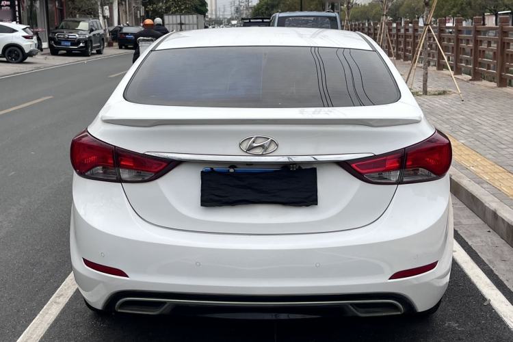 Used Hyundai Elantra (5th Generation / Langdong) 2016 1.6L Automatic Prestige Model