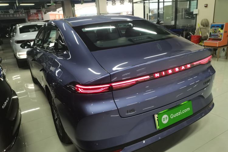 Used Nissan N6 2026 Model 180 Max Exterior 2