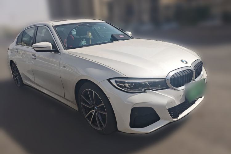 Used BMW 3 Series 2021 325Li M Sport Package Front Right 45 Deg