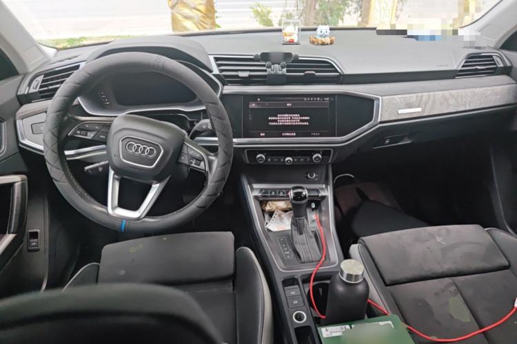 Used Audi Q3 2022 35 TFSI Progressive Dynamic Edition
