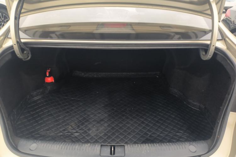 Used Roewe 360 2017 1.5L Automatic Luxury Edition