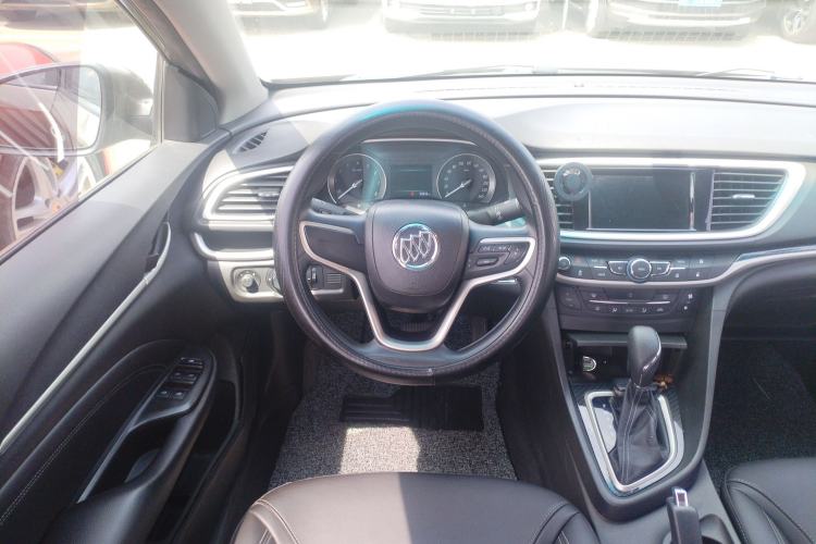 Used Buick GT 2015 15N Automatic Deluxe Edition Steering Wheel