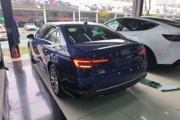 Used Audi A4L 2019 40 TFSI Ambition China VI