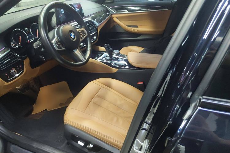 Used BMW 5 Series 2018 Restyled 530Li Luxury Edition M Sport Package