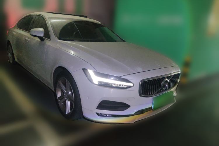 Used Volvo S90 2017 T4 Zhiyuan Edition