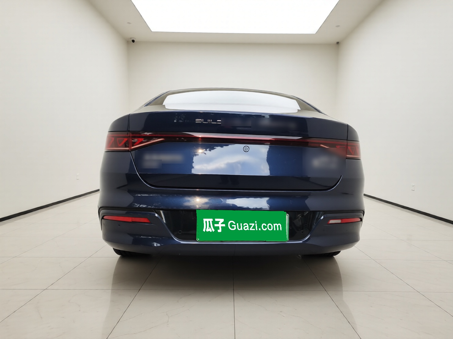BYD Qin PLUS 2024 HONOR Edition DM-i 55KM Leading Model — снимка 3