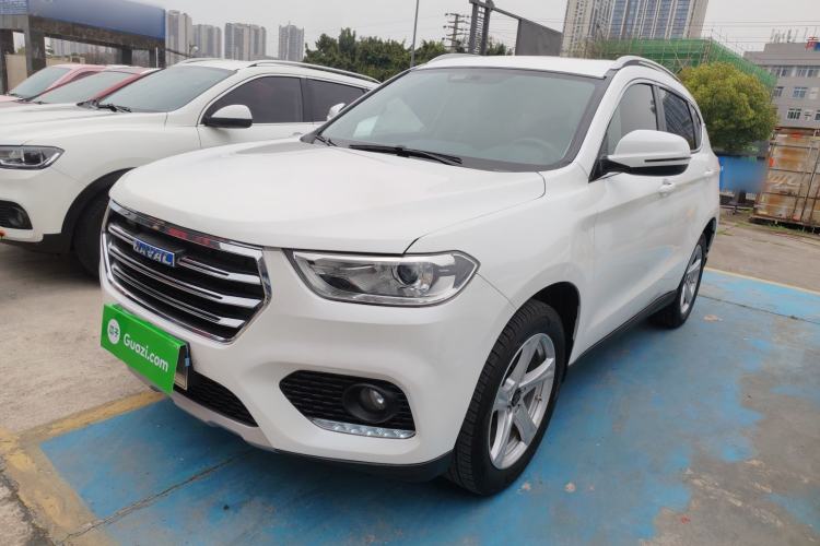Used Haval H2 2018 Chuanxiang Edition Blue Badge 1.5T Dual-Clutch Two-Wheel Drive Fashionable Model