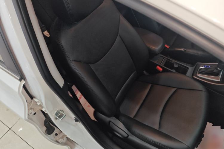 Used Hyundai Elantra (5th Generation / Langdong) 2016 1.6L Automatic Smart Version