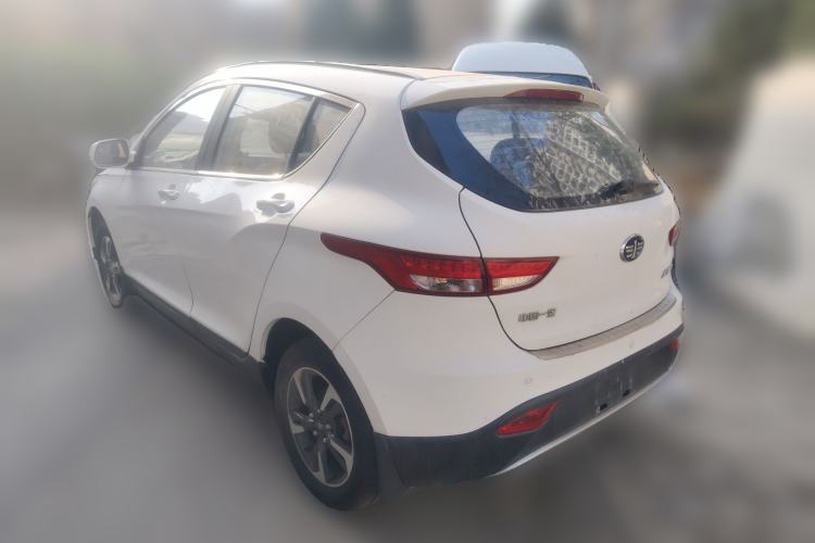 Used FAW Junpai D60 2015 1.8L Automatic Luxury Model