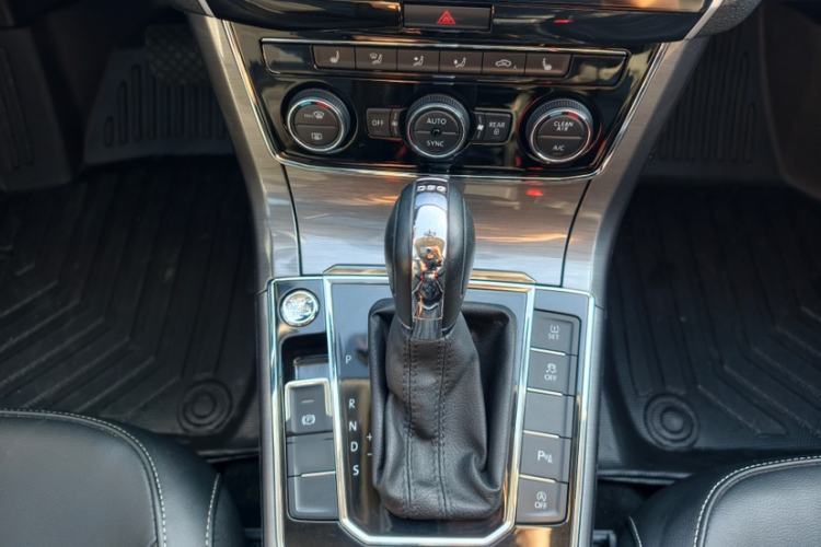 Used Volkswagen Passat 2017 280TSI DSG Luxury Edition