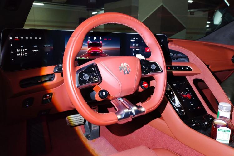 Used MG Cyberster 2024 580 km Ultra-Long Range Version