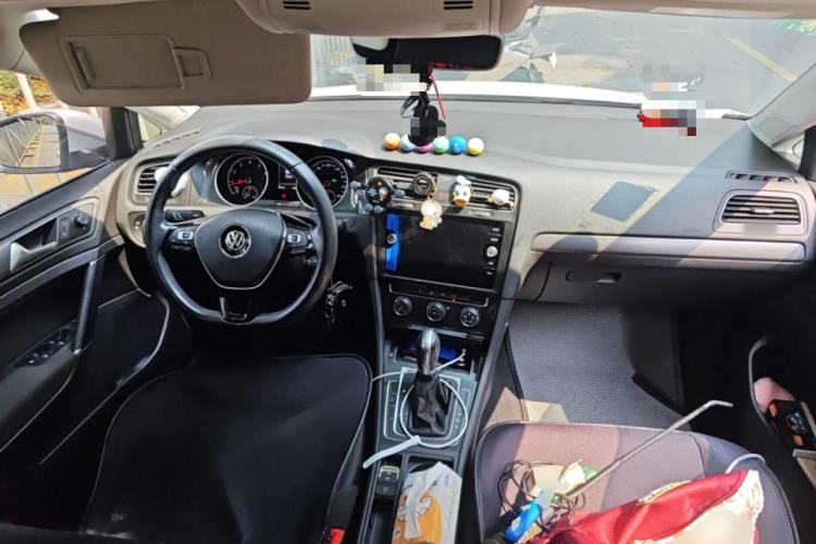 Used Volkswagen Golf 2019 1.8TSI Travel Edition