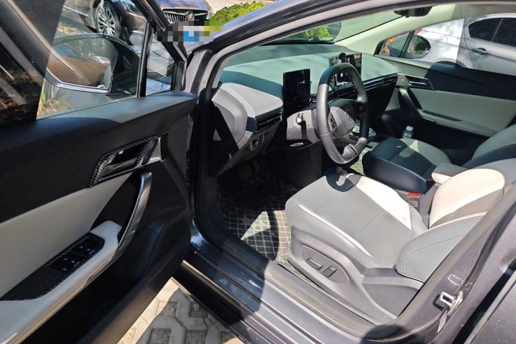 Used MG 4 EV 2022 520 km Flagship Edition Driver Seat