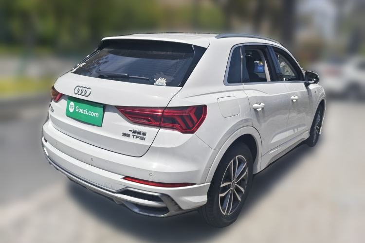 Used Audi Q3 2021 35 TFSI Progressive Dynamic Edition
