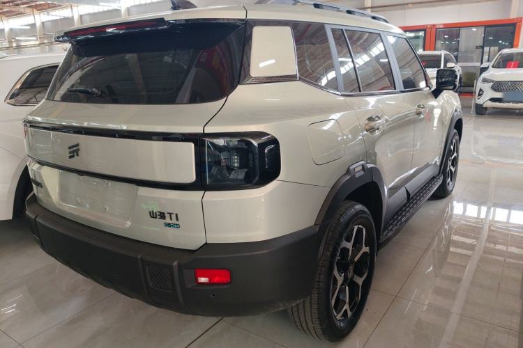 Used JETOUR Shanhai T1 2025 150 km to the Lake
