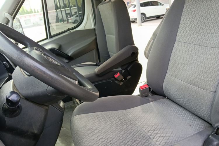 Used JAC Group Sunray 2021 2.0T 4-Series Star Express 8/9-Seater D20TCIF1