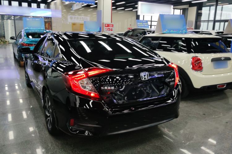 Used Honda Civic 2016 220TURBO CVT Luxury Edition
