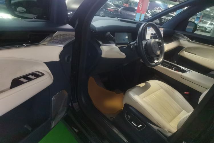 Used Zeekr 009 2022 Revised WE Version