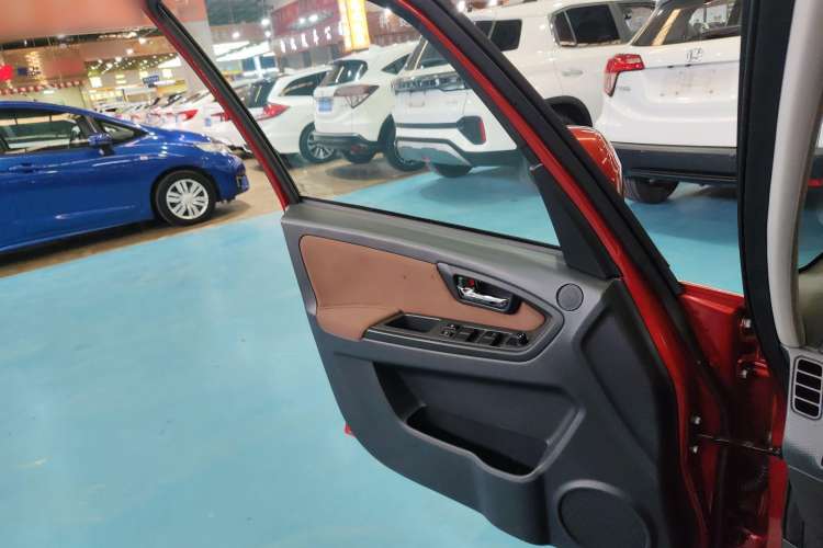 Used Suzuki SX4 2013 1.6L Automatic CoolRide Model
