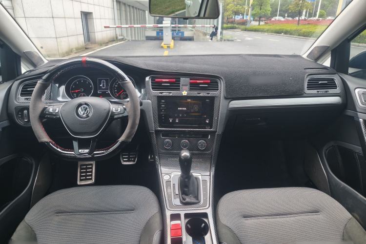 Used Volkswagen Golf 2020 Zhiai Edition 280TSI DSG Comfort Model Interior 1