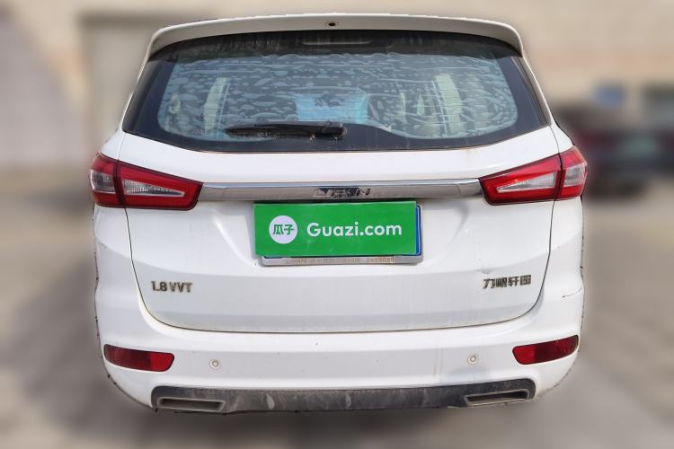 Used Lifan Auto Xuanlang 2017 1.8L Manual Comfort Model