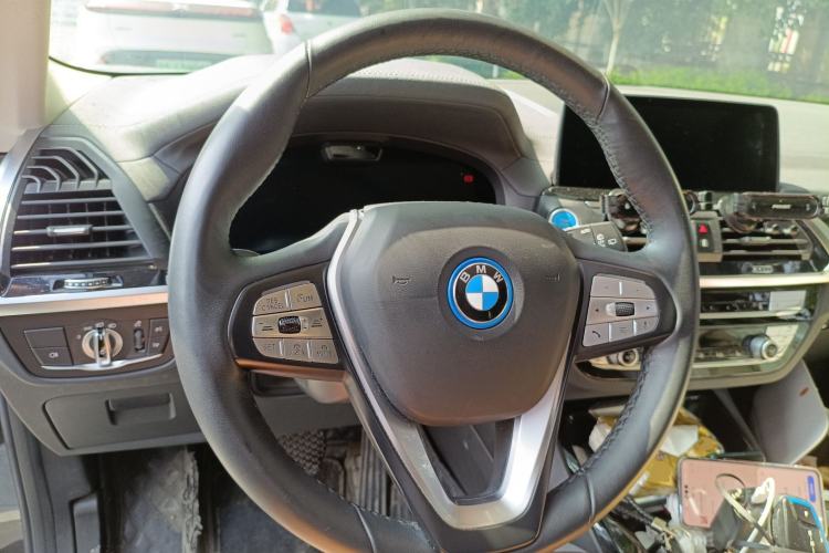 Used BMW iX3 2021 Leading Model