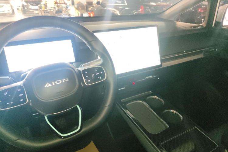 Used AION Y 2022 Plus 70 Smart Edition
