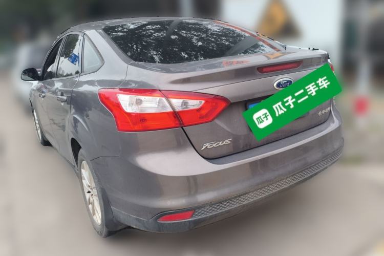 Used Ford Focus 2012 Sedan 1.6L Automatic Comfort Model
