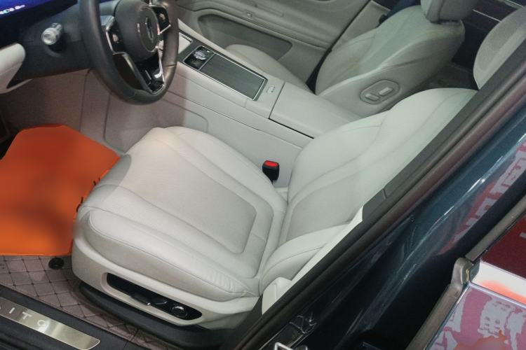 Used Hima AITO M9 2024 All-Electric Ultra Version 100 kWh 6-Seater Model Left Front Seat