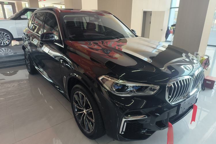 Used BMW X5 2022 Restyled xDrive 30Li Luxury Version M Sport Package
