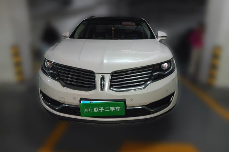 Used Lincoln MKX 2017 2.0T Two-Wheel Drive Deluxe Edition Front