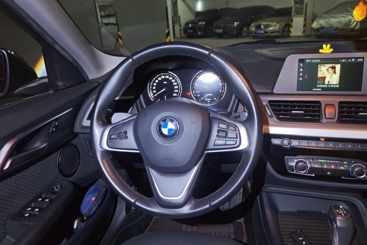 Used BMW 1 Series 2018 118i Fashion Model Steering Wheel