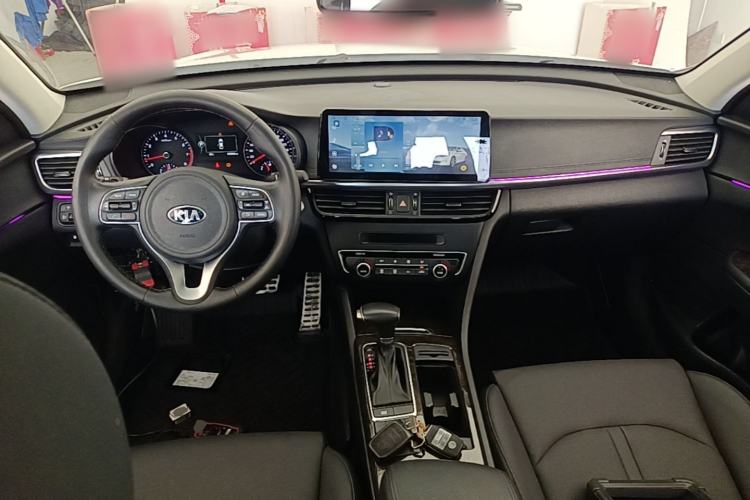 Used Kia K5 2016 2.0L Automatic LUX
