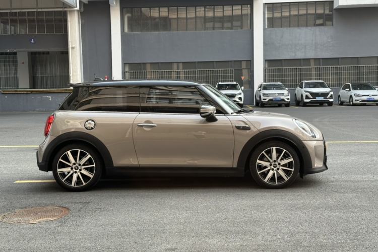 Used MINI 2022 2.0T COOPER S Classic Edition Exterior 3