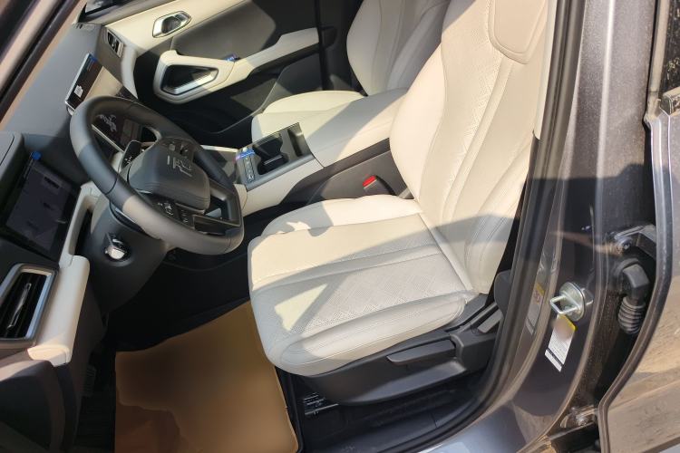 Used BYD Yuan UP 2025 Intelligent Driving Version 401 KM Dynamic Edition