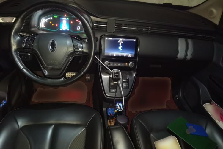 Used ORA iQ 2018 High-Range Version Smart Connectivity Model
